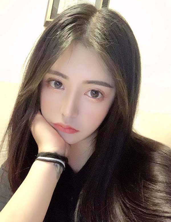迪拜外围伴游